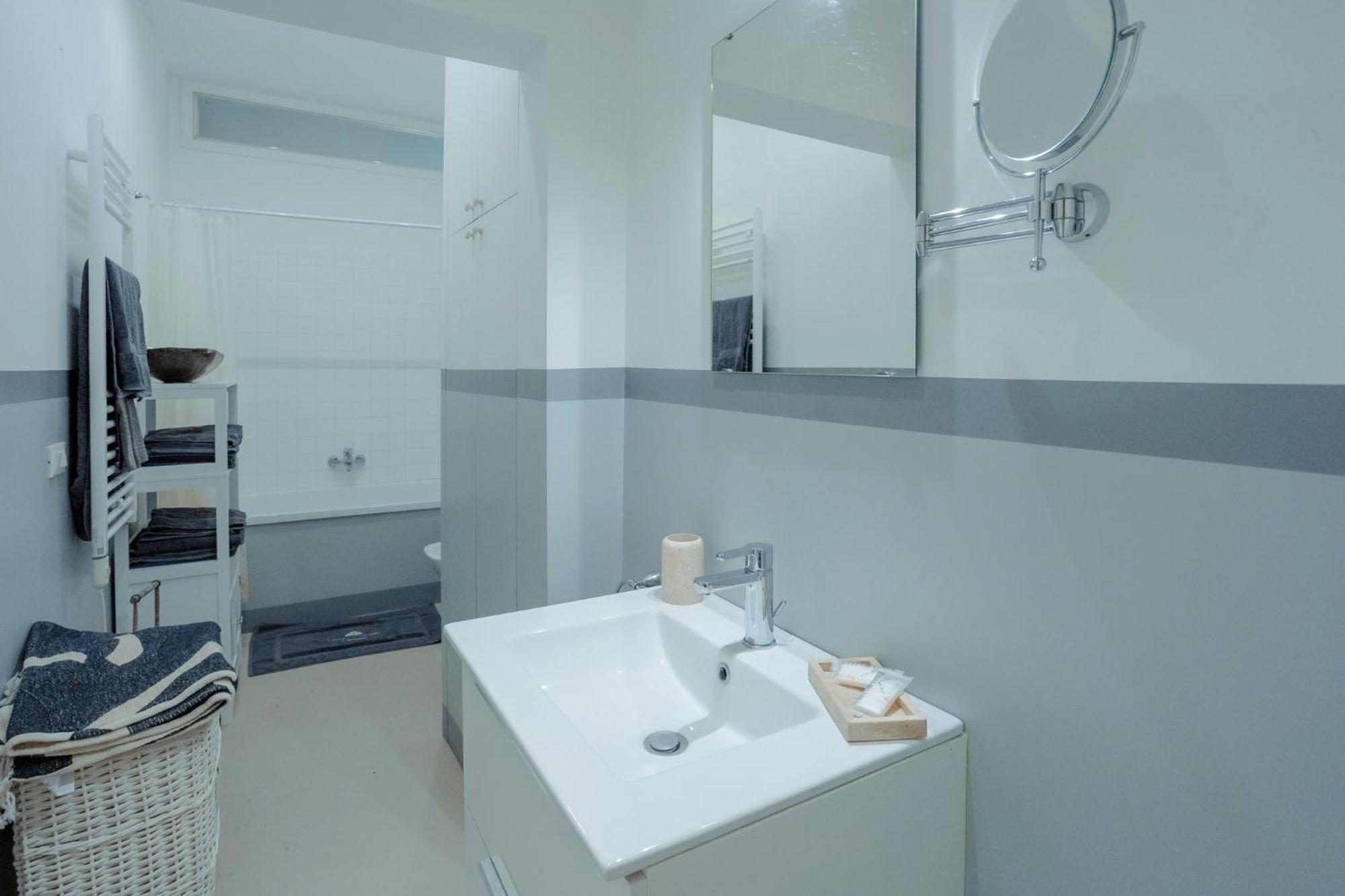 Domus Superior Domizio - Pantheon Apartment Рим Екстериор снимка